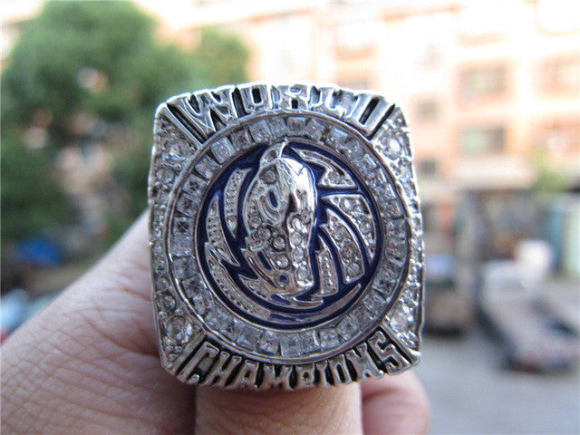 Dallas Mavericks 2011 Dirk Nowitzki NBA Championship ring replica - MVP Ring